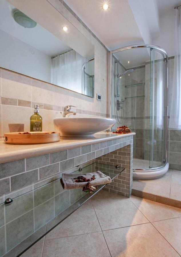 Luxury House Near Train Station Apartment Livorno Ngoại thất bức ảnh